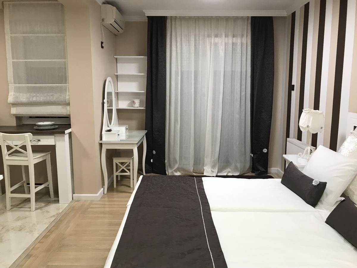 Apartment Lux New White *