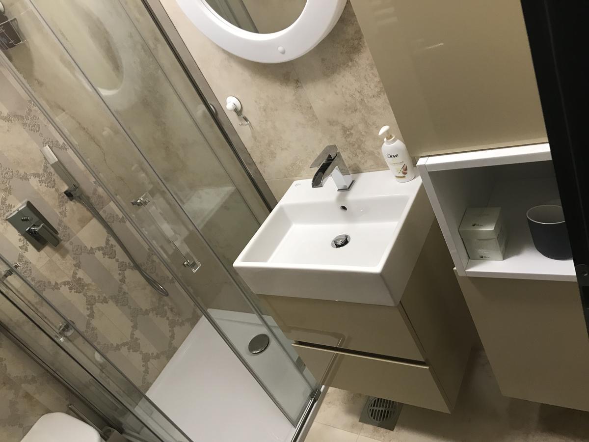 Apartment Lux New White Novi Sad